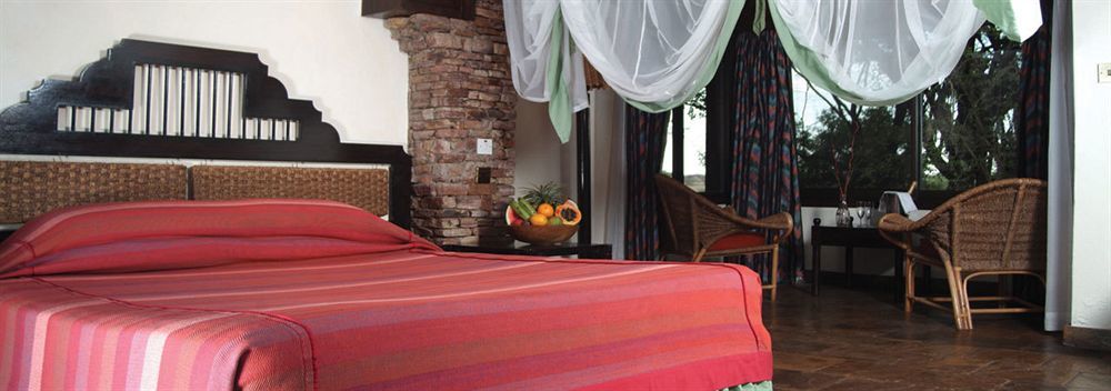 Sarova Shaba Game Lodge Archers Post Bagian luar foto